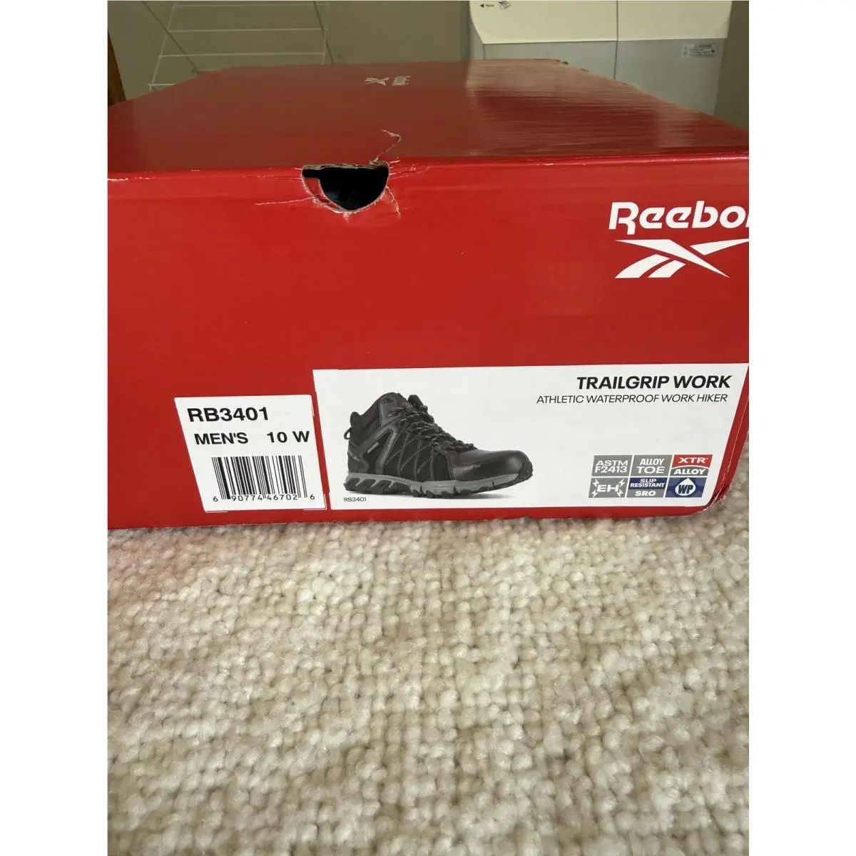 Reebok shoes - Black (UPC: 690774467026) 1