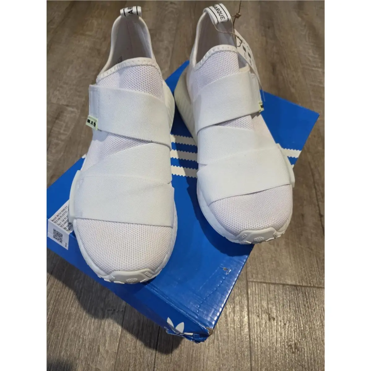 Adidas shoes - adidas NMD R1 - NMD - White 0