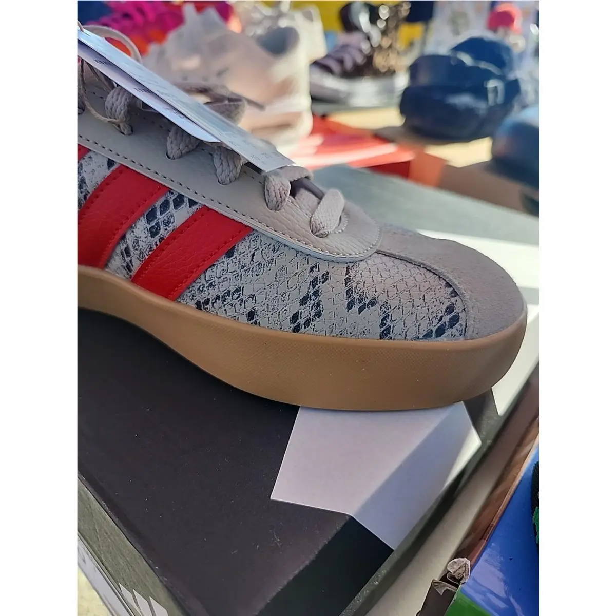 Adidas shoes - adidas Vl Court - Court - JR8670 - Beige (UPC: 197614773106) 6
