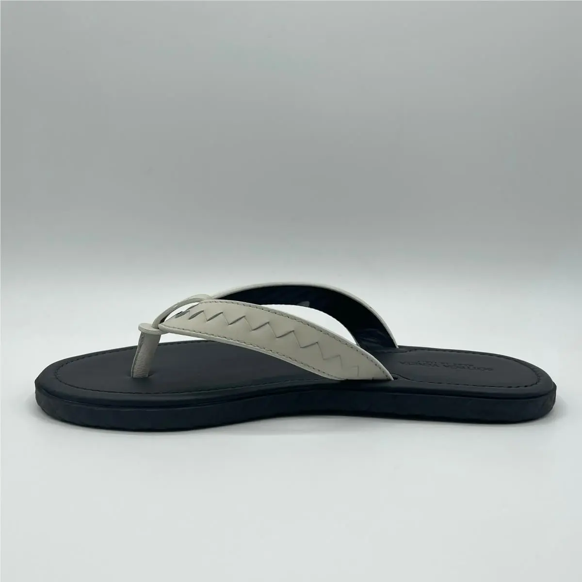 Bottega Veneta shoes - Thong - Thong - White/Black 1
