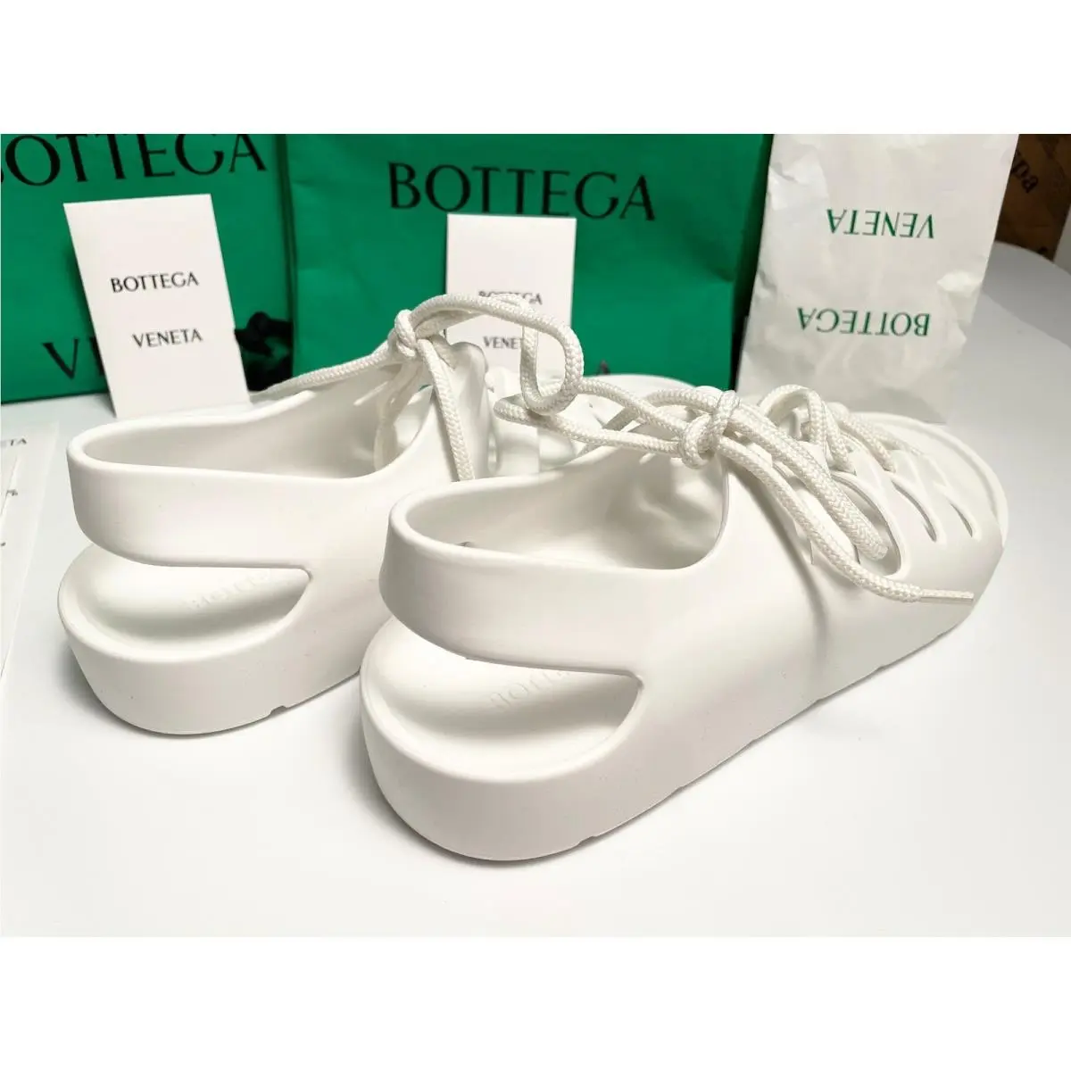 Bottega Veneta shoes - White 0