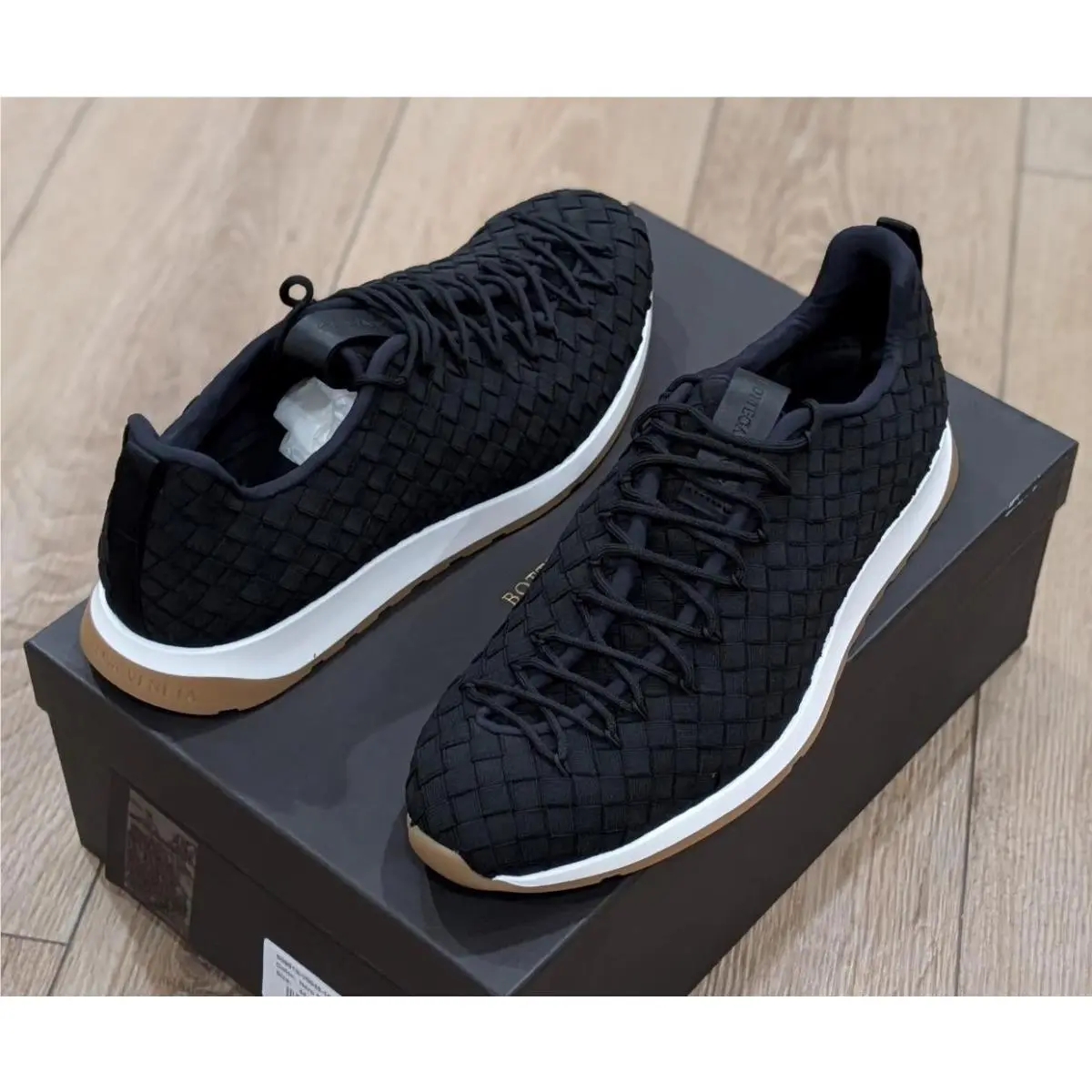 Mens Bottega Veneta Intrecciato Low-top Sneakers Black 44 US 11