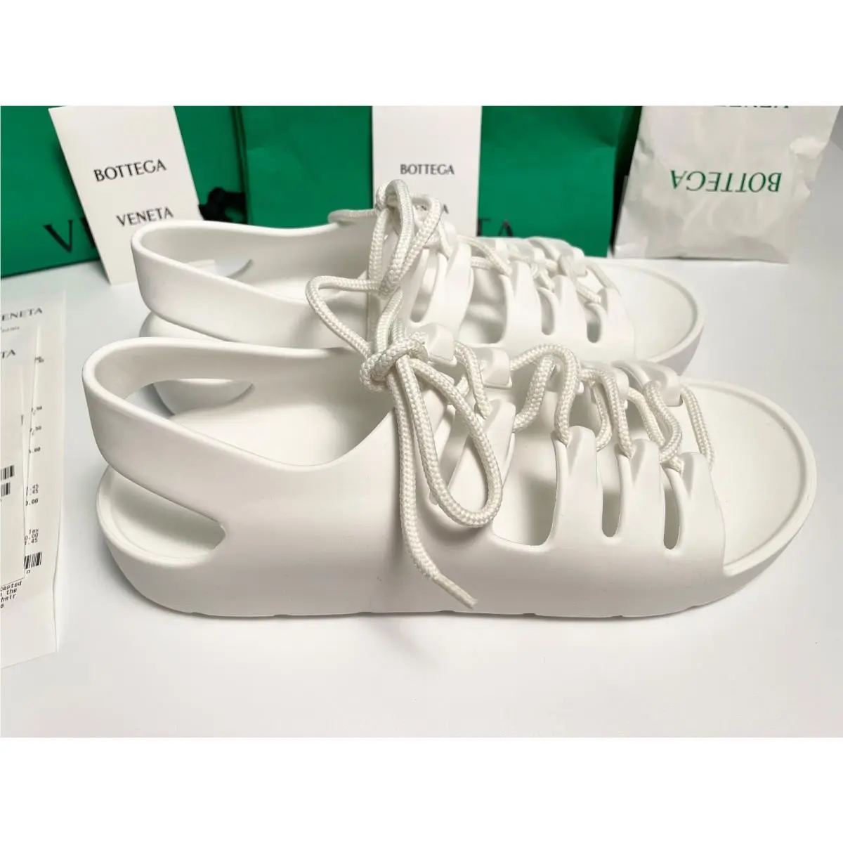 Bottega Veneta shoes - 667220 - 667220 - White 1