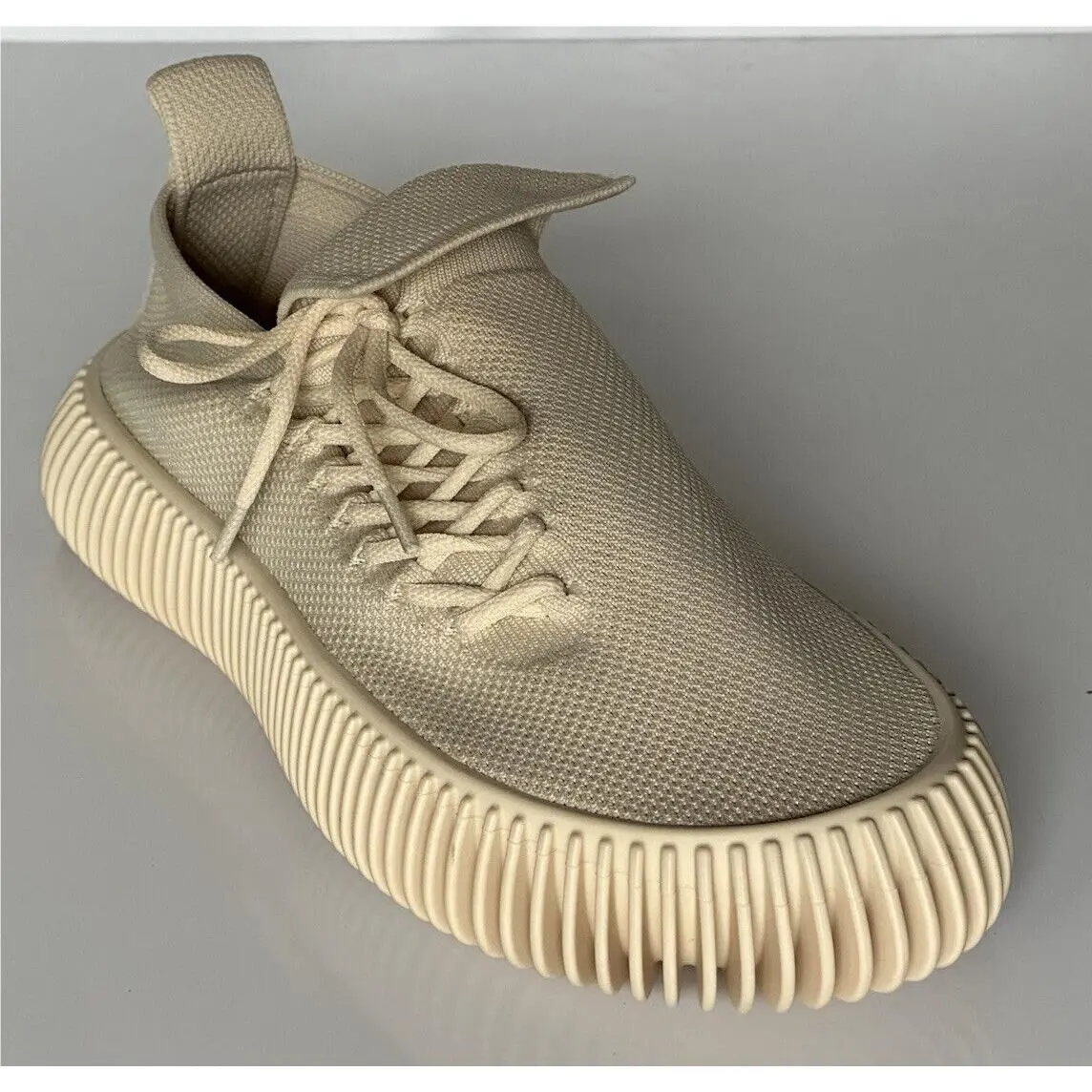 Bottega Veneta Men`s Tech Knit Cane Sugar Sneakers 12 US 45 Eu 690112