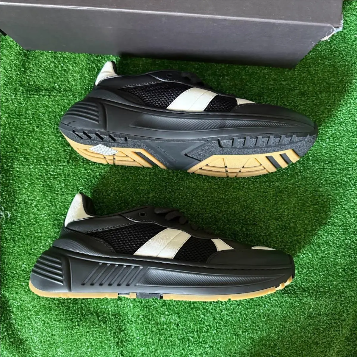 Bottega Veneta shoes - Bottega Veneta Speedster - Speedster - VJE21 - Black 5