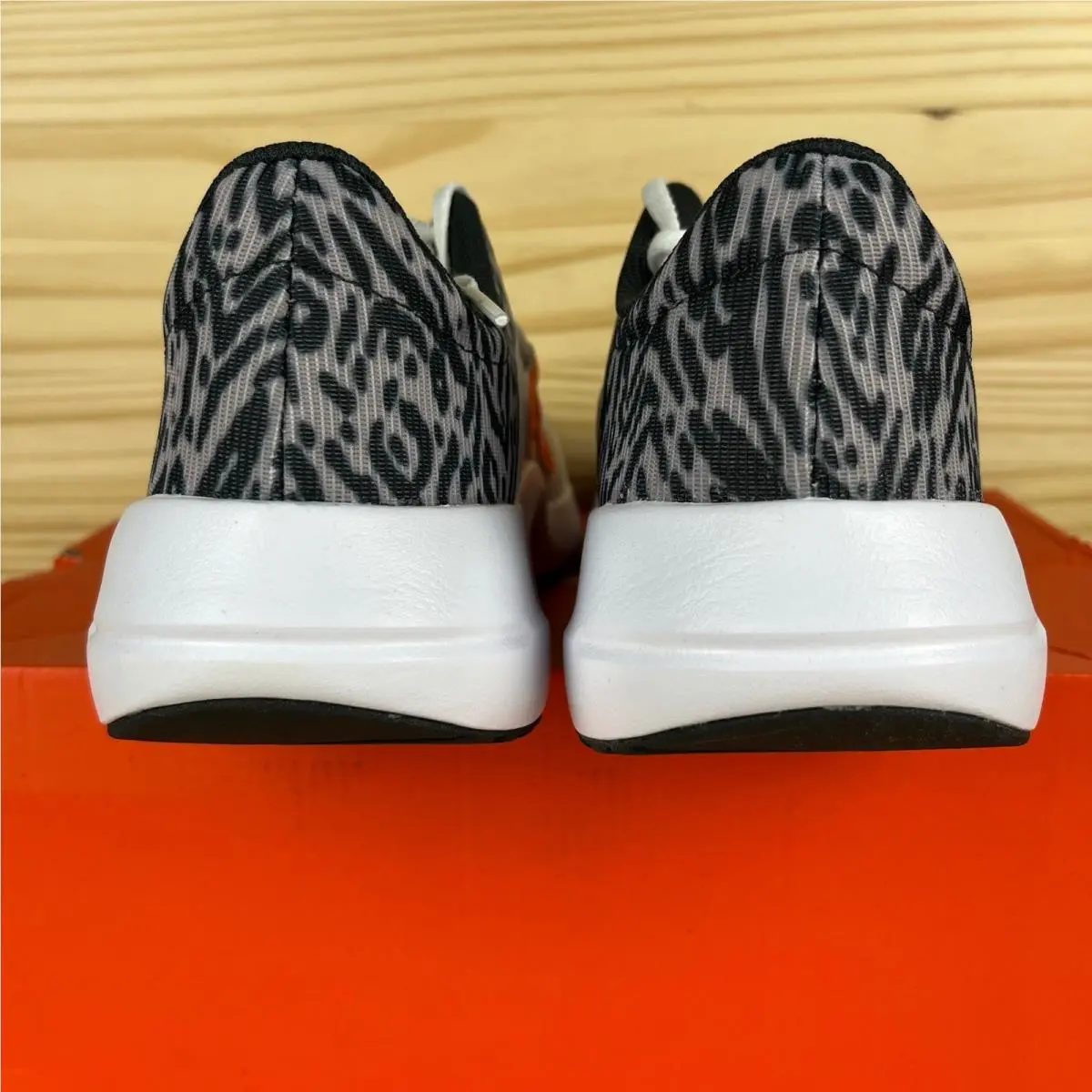 Nike shoes - Nike In-Season TR 9 - FQ7205-100 - White 2