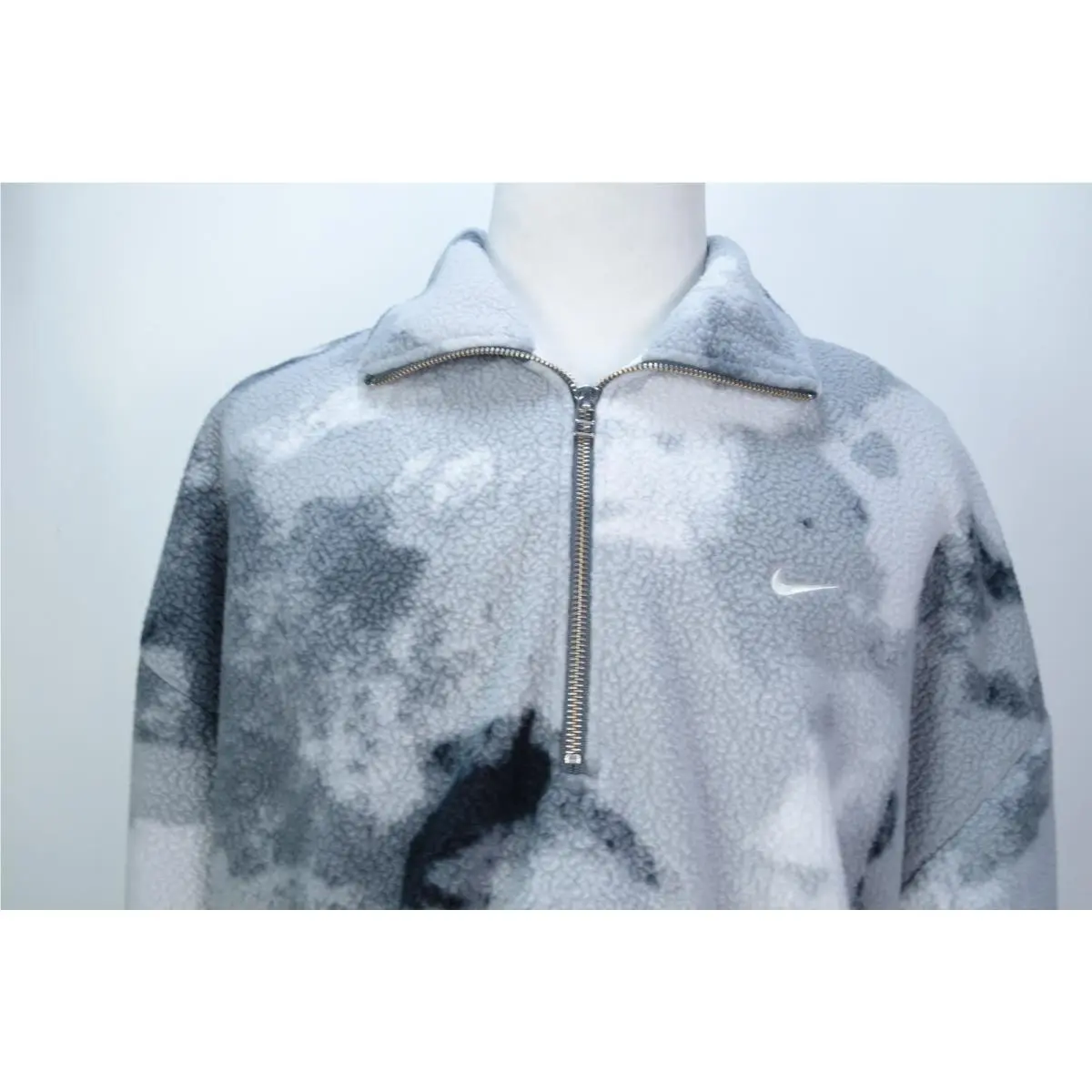 Nike clothing - Gray 2