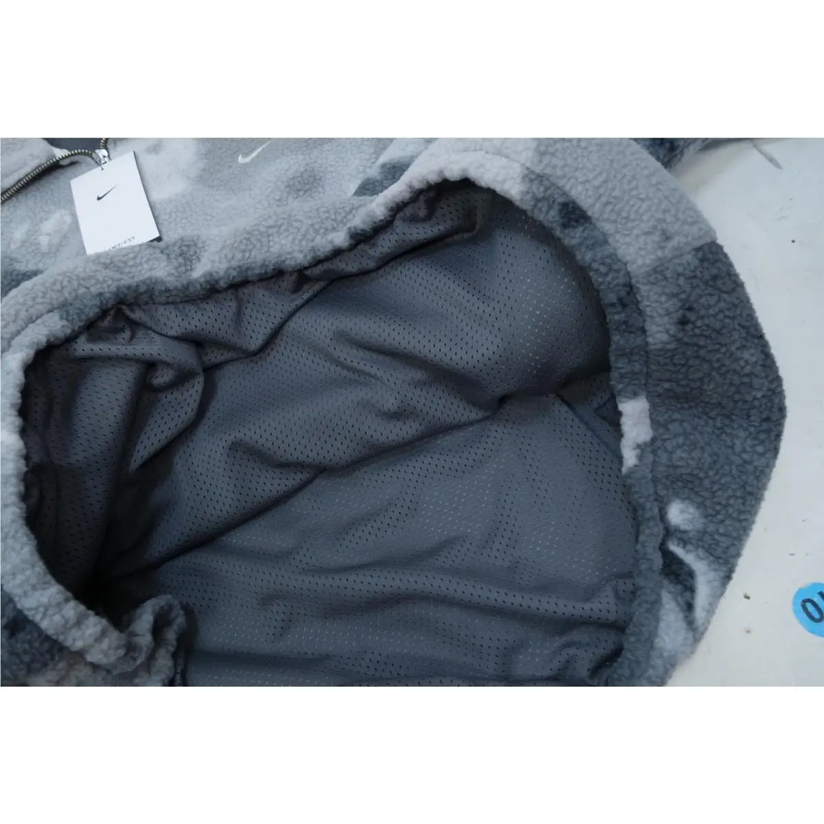Nike clothing - Gray 10