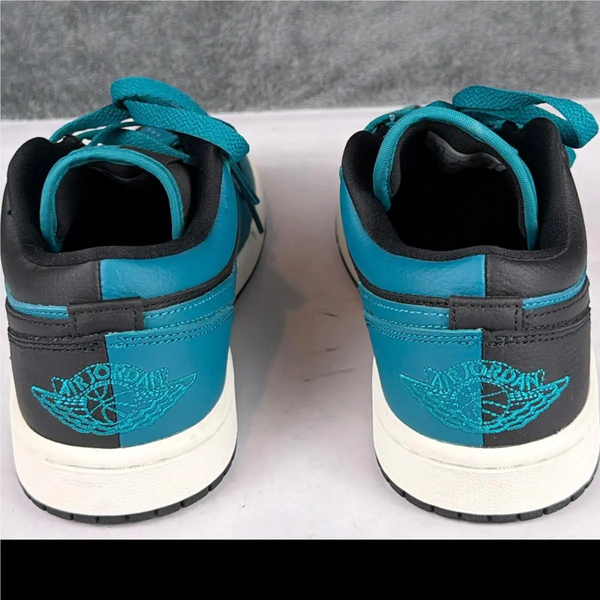 Nike shoes - Air Jordan 1 Low SE - Blue 5