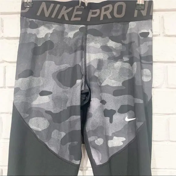 Nike clothing - Black 8