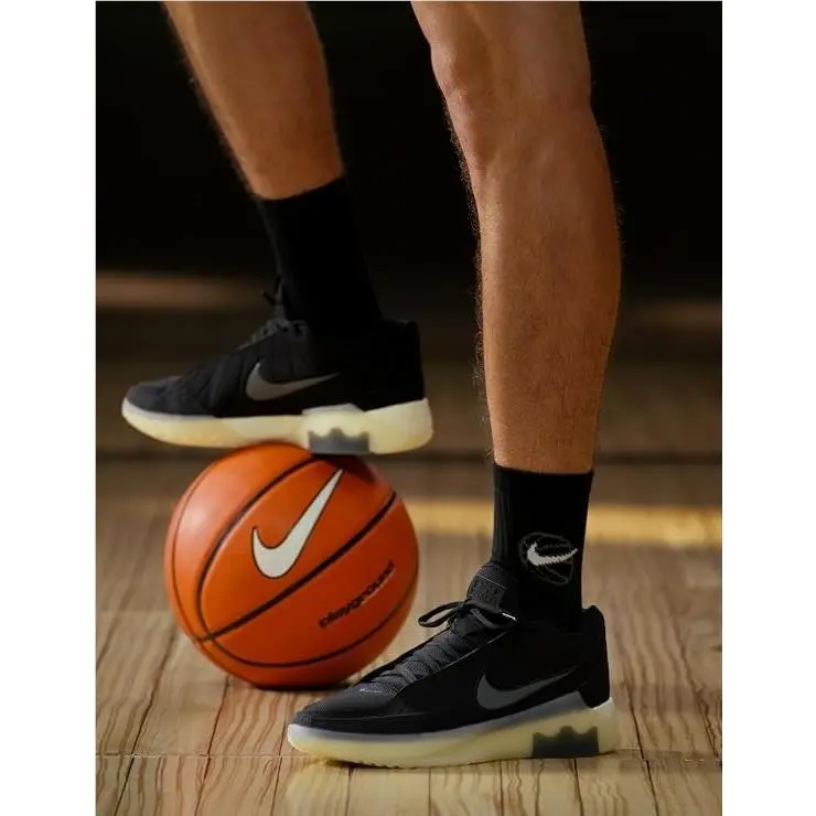 Nike shoes - Nike LeBron Witness - LeBron Witness - Black 0