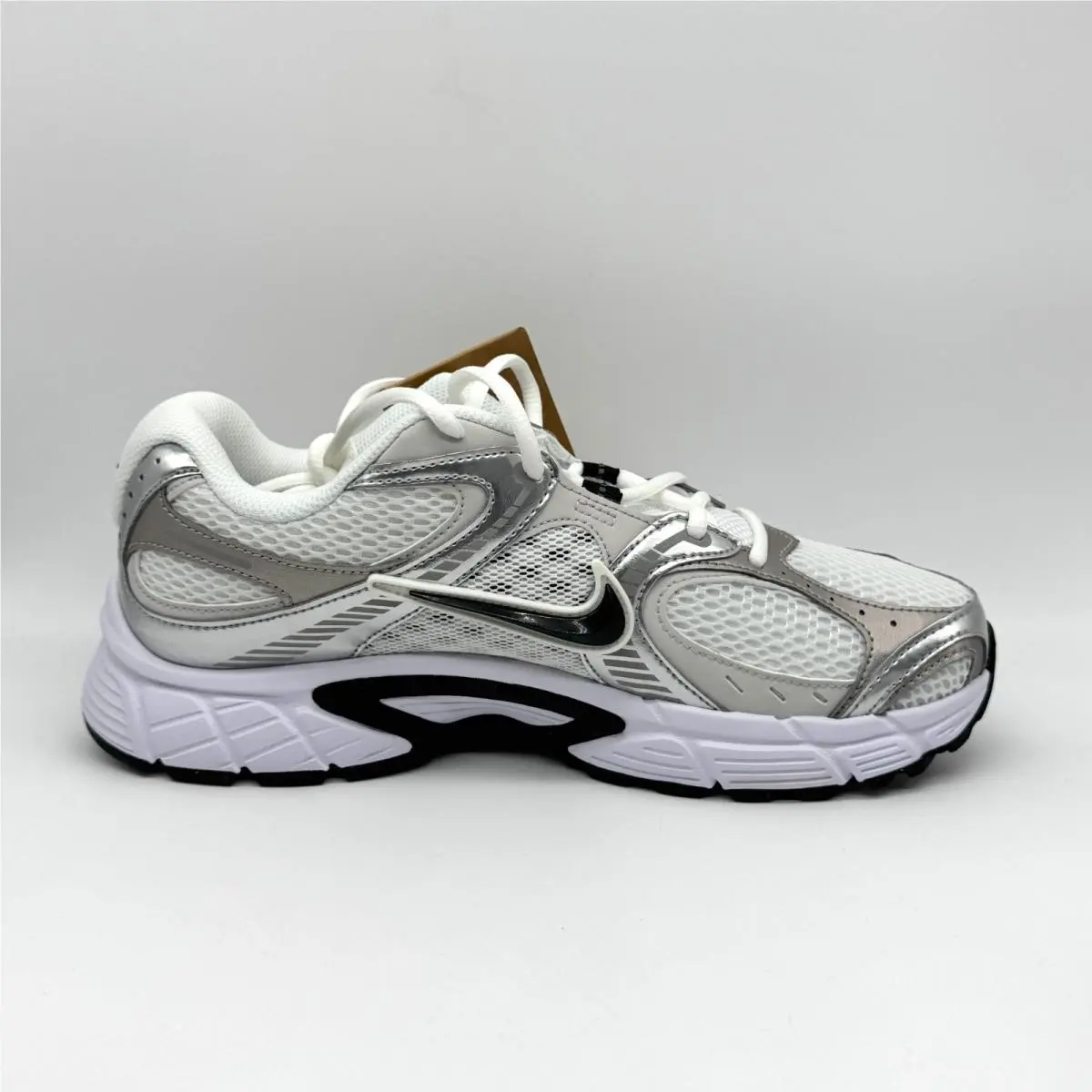 Nike shoes - Nike V5 RNR - RNR - HQ7901-107 - Multicolor (UPC: 198485096844) 5