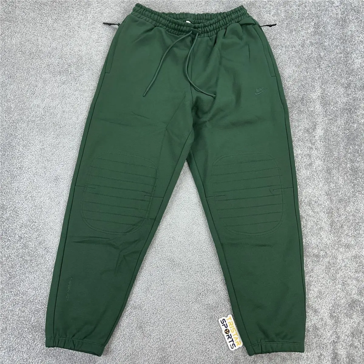 Nike clothing - Green (UPC: 196969378790) 0