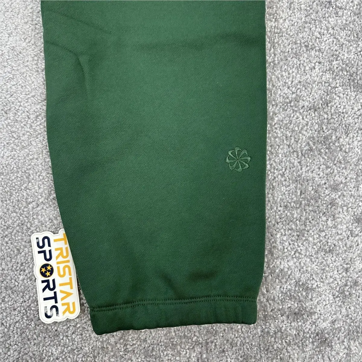 Nike clothing - Green (UPC: 196969378790) 7