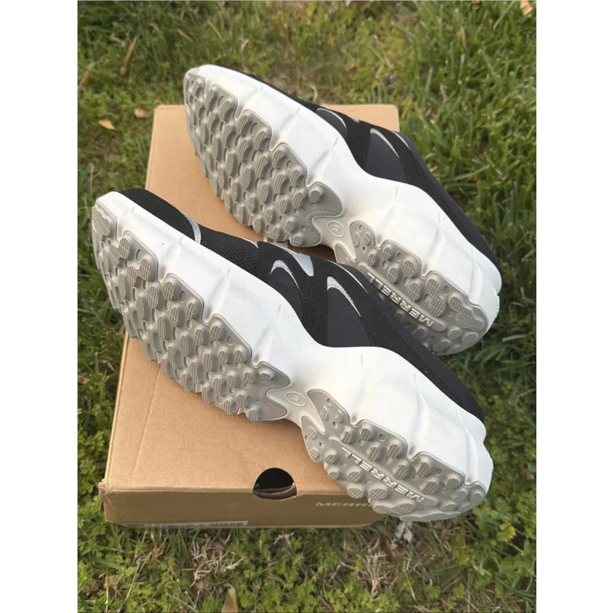 Merrell shoes - Black (UPC: 195020845813) 4