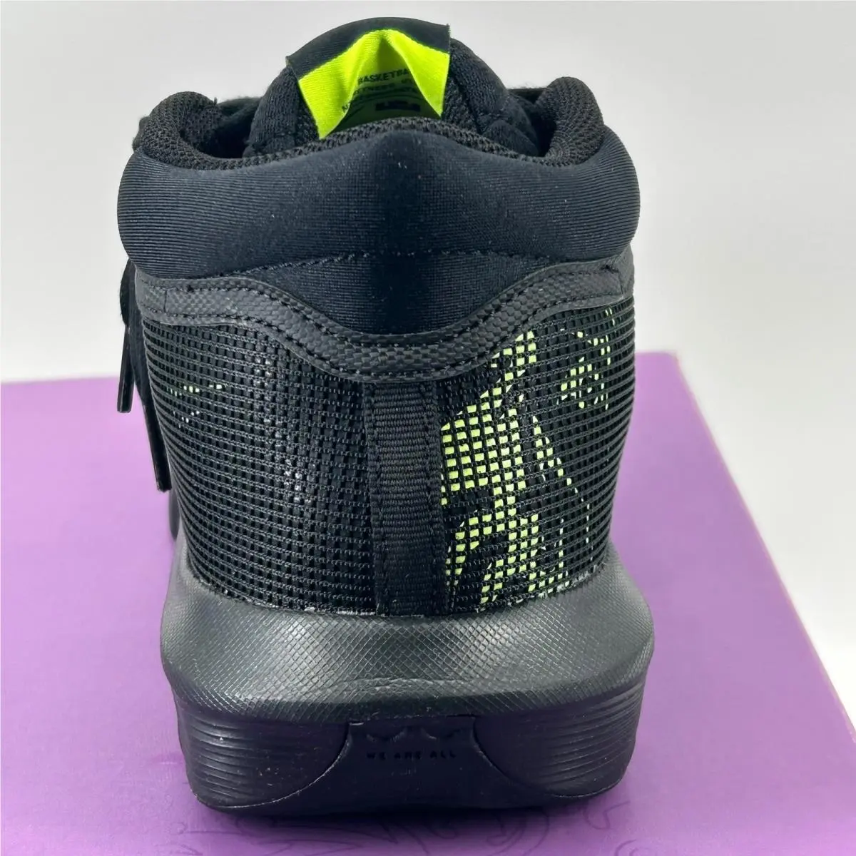 Nike shoes - LeBron Witness VIII - LeBron Witness VIII - Black 3