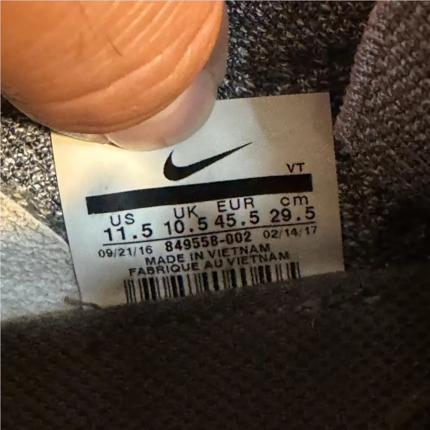 Nike shoes - Gray 1
