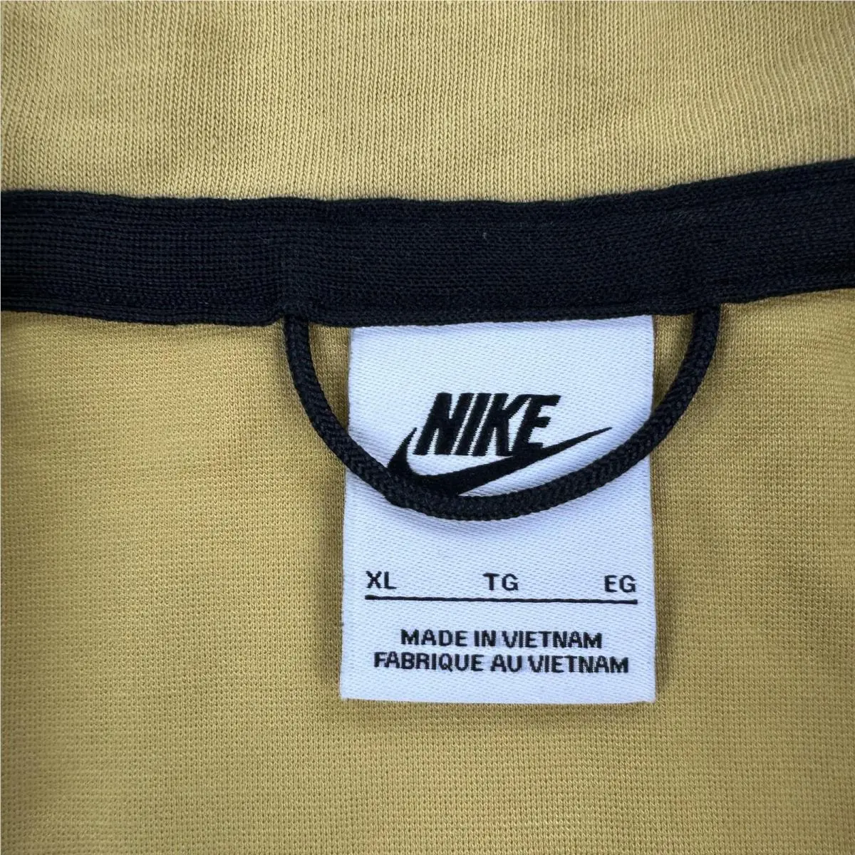 Nike clothing - Nike CV0094-657 - Gold (UPC: 196156762432) 2