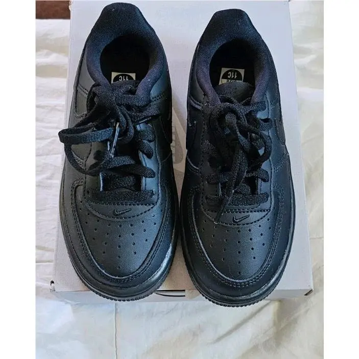 Nike shoes - PS - Black 0