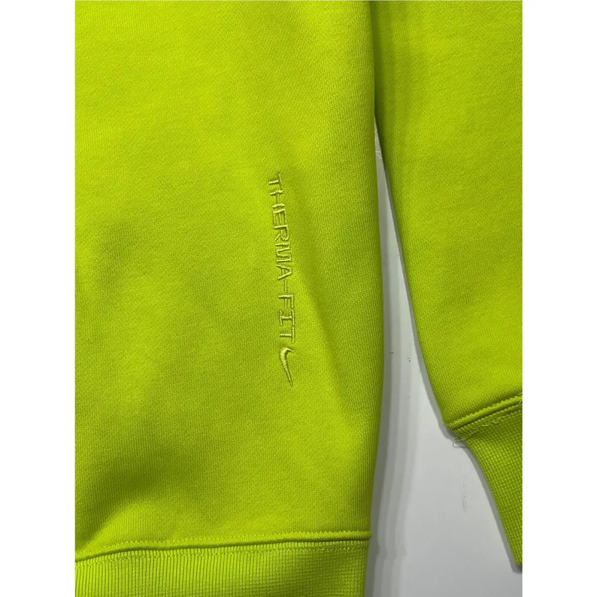 Nike clothing - VOLT (UPC: 195243806363) 5
