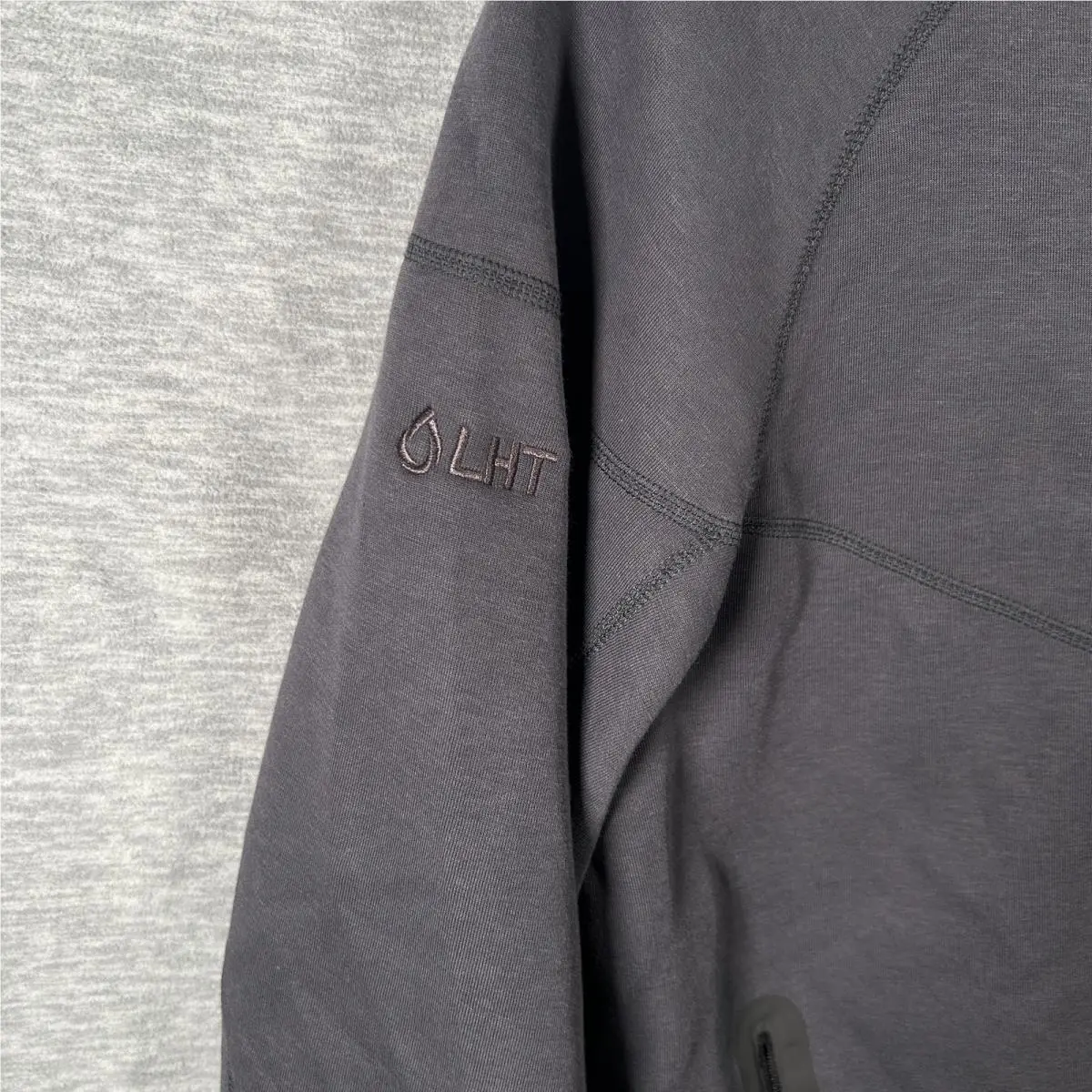 Nike clothing - Gray 1