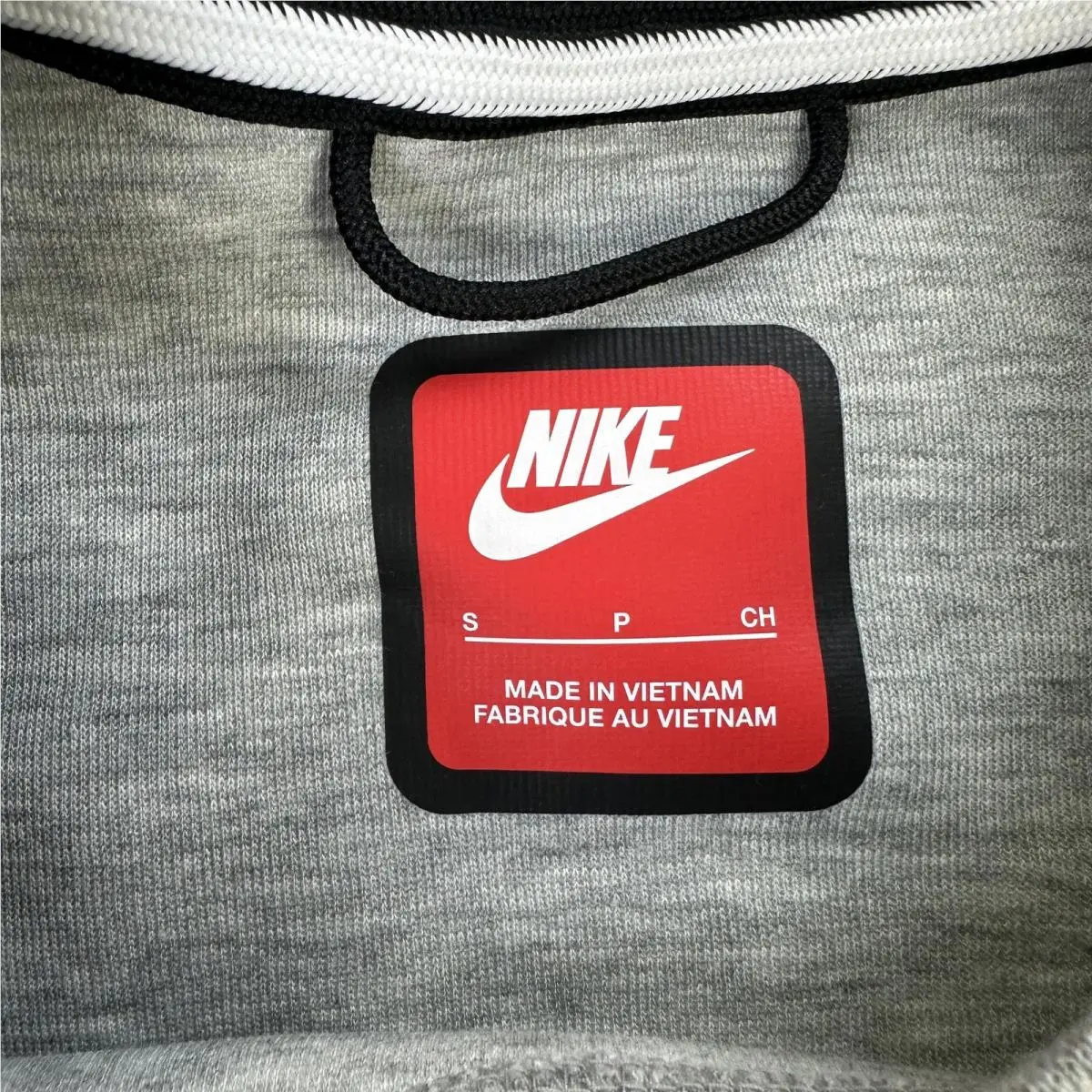 Nike clothing - Gray 2
