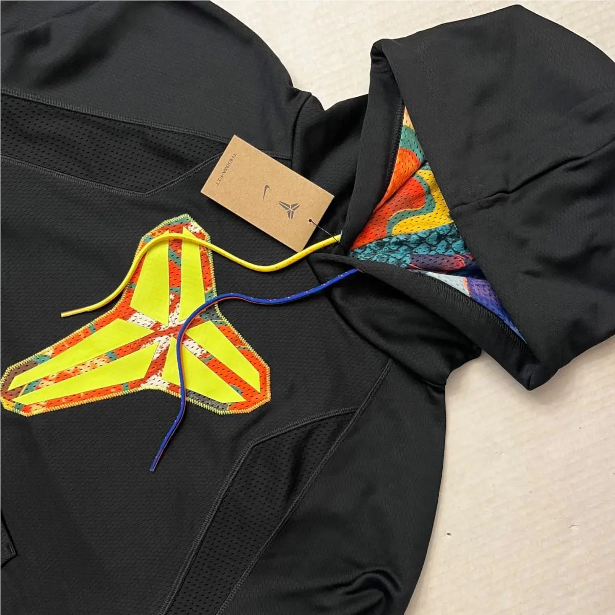 Nike clothing - Black (UPC: 197863767413) 0