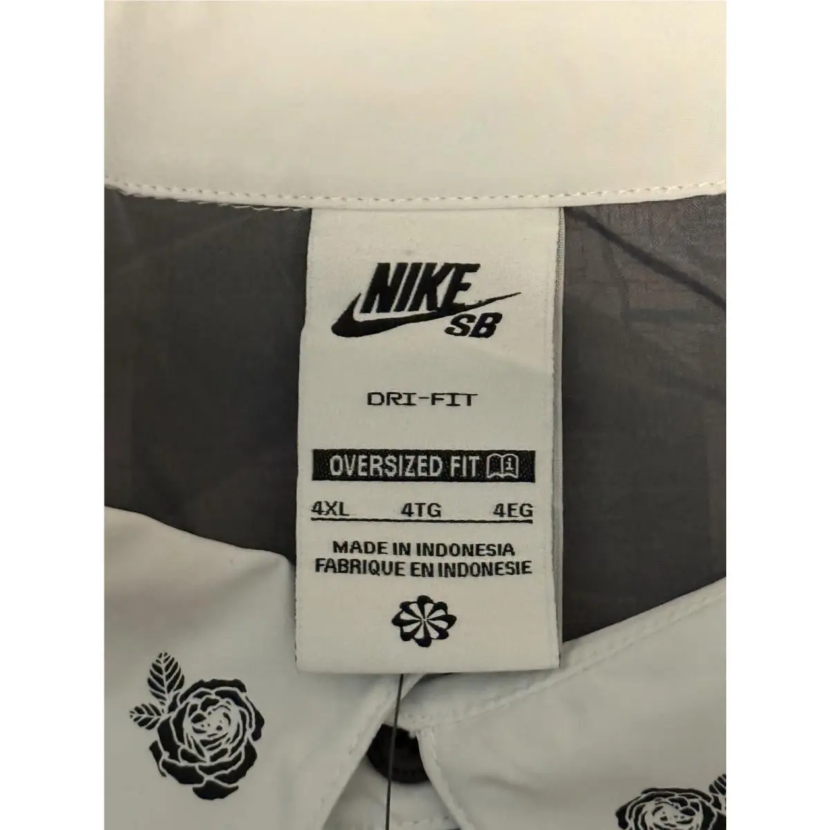 Nike clothing - Nike SB Mad 90 Pack Hypervenom Dri-FIT Bowler Shirt - IR8701-010 - Black / White 5