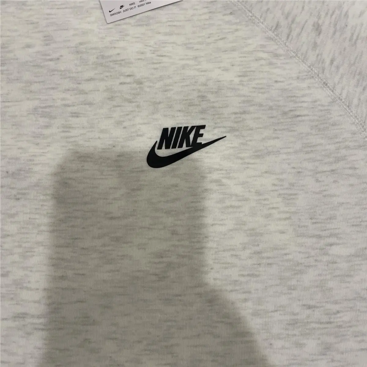 Nike clothing - White (UPC: 0196974928454) 2