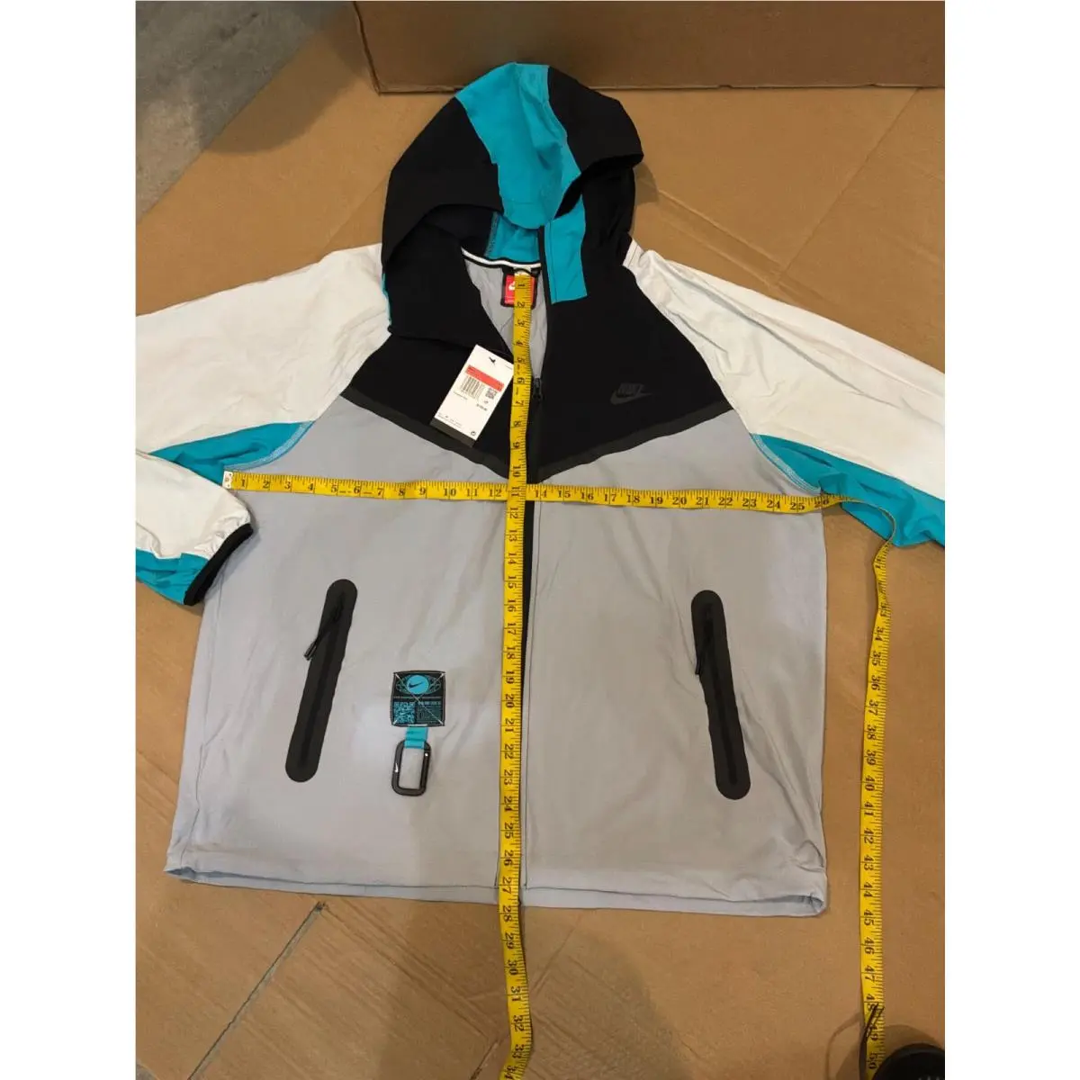 Nike clothing - Gray 4