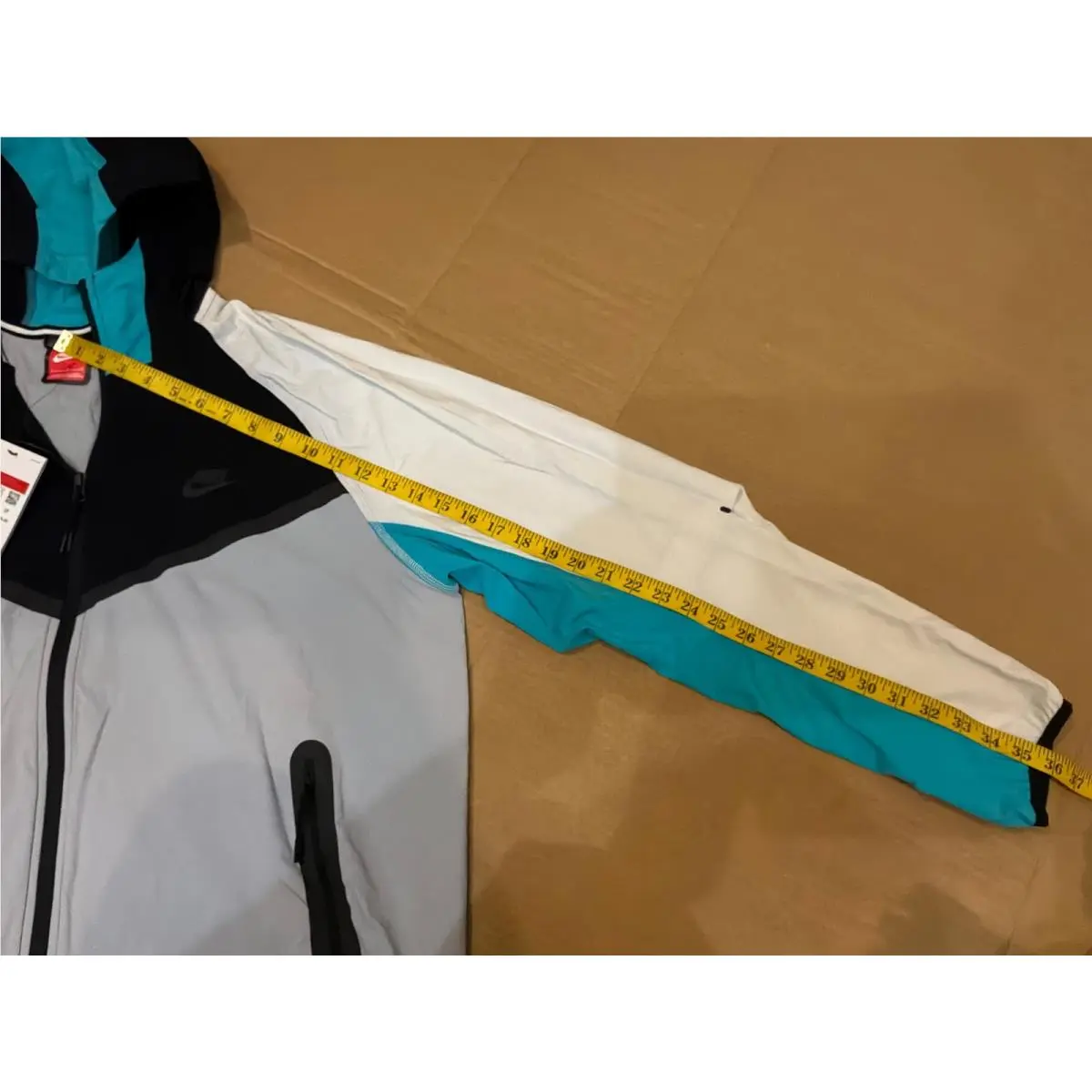 Nike clothing - Gray 7
