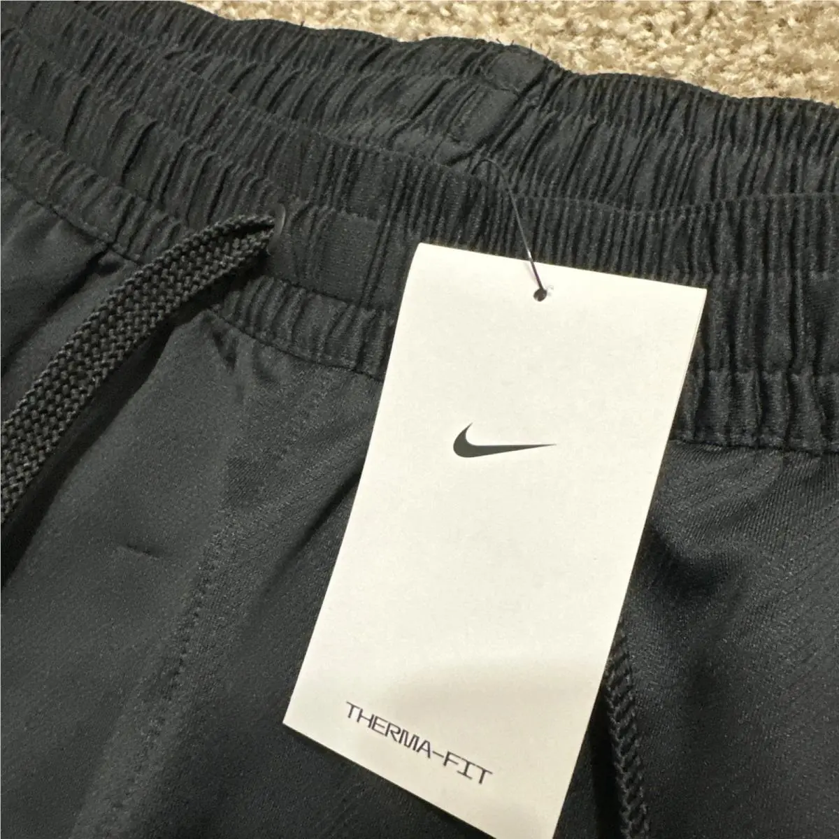 Nike clothing - Black 3