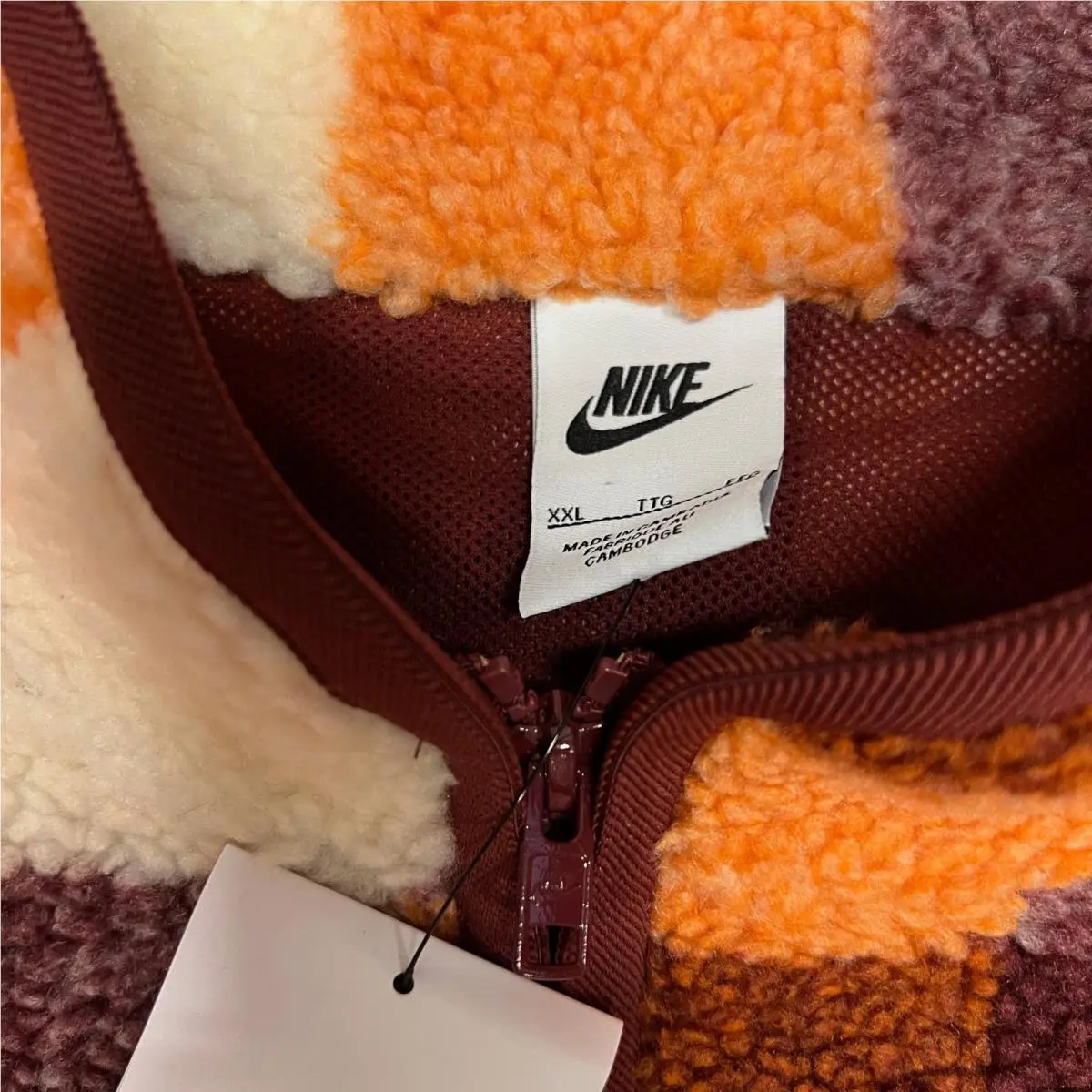 Nike clothing - Orange 3