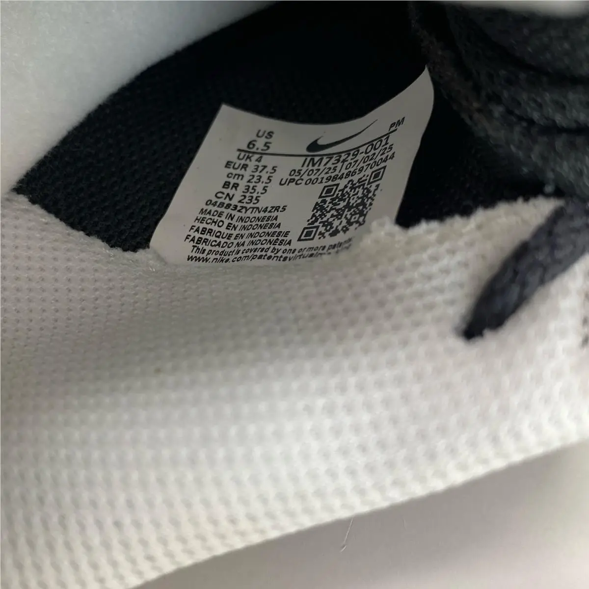 Nike shoes - Black (UPC: 198486960229) 5