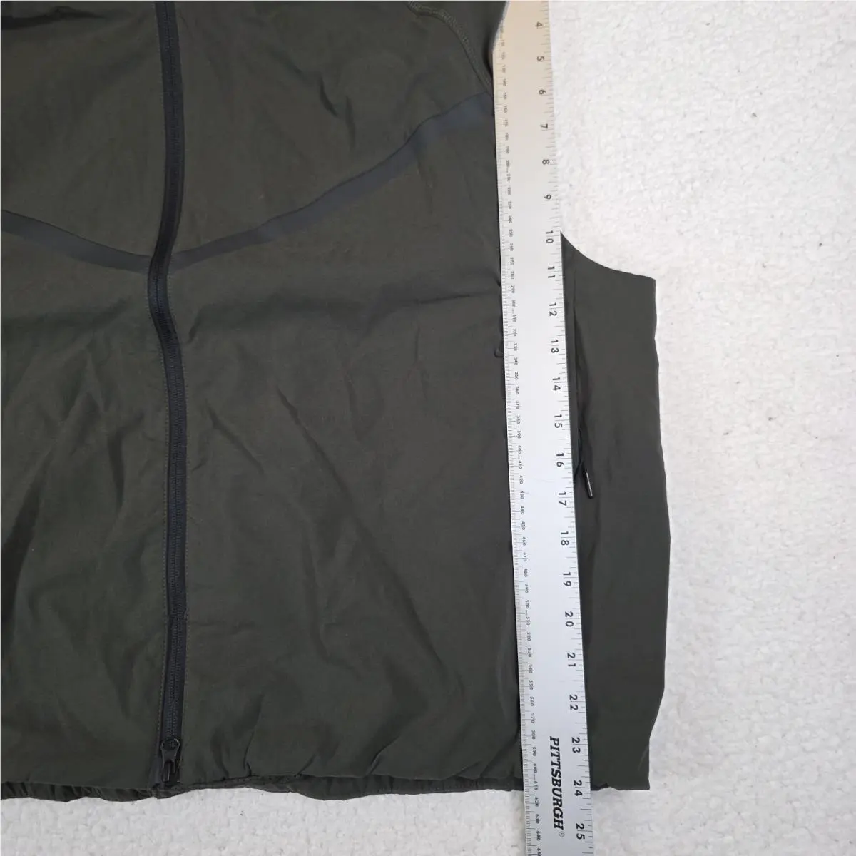 Nike clothing - Nike Tech Woven Windrunner - Tech Woven Windrunner - Green 8
