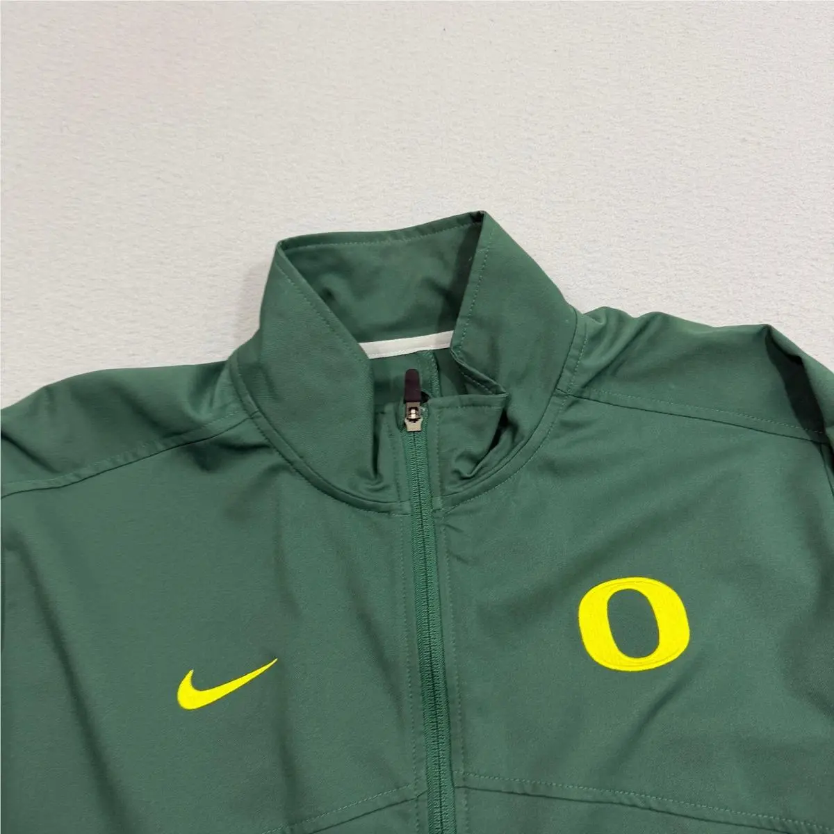 Nike clothing - Green 1