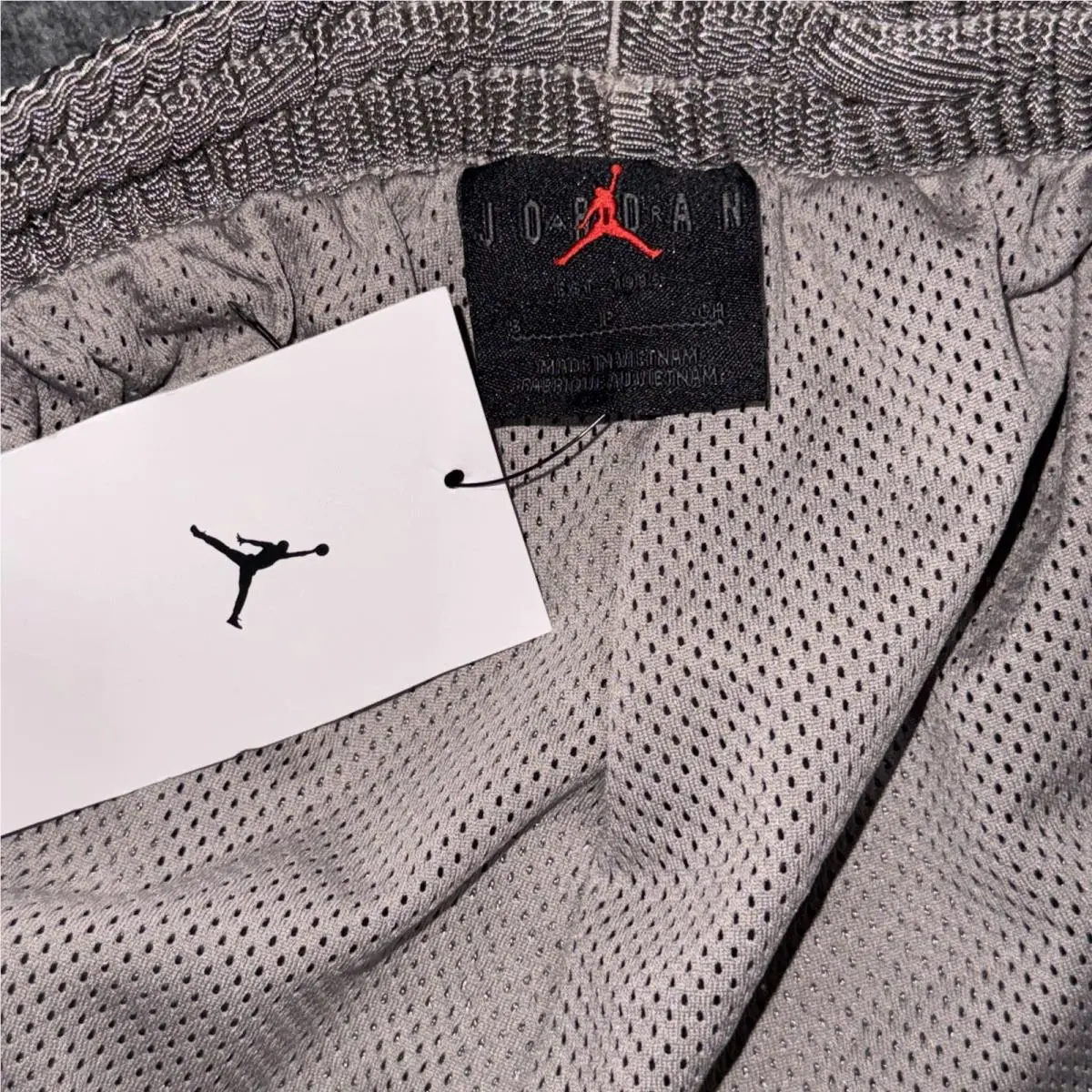 Nike clothing - Gray (UPC: 0198726556762) 2