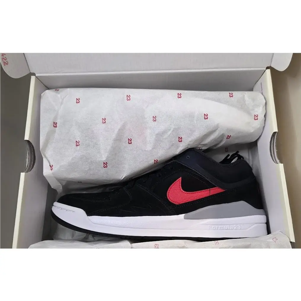 Nike shoes - Black 1