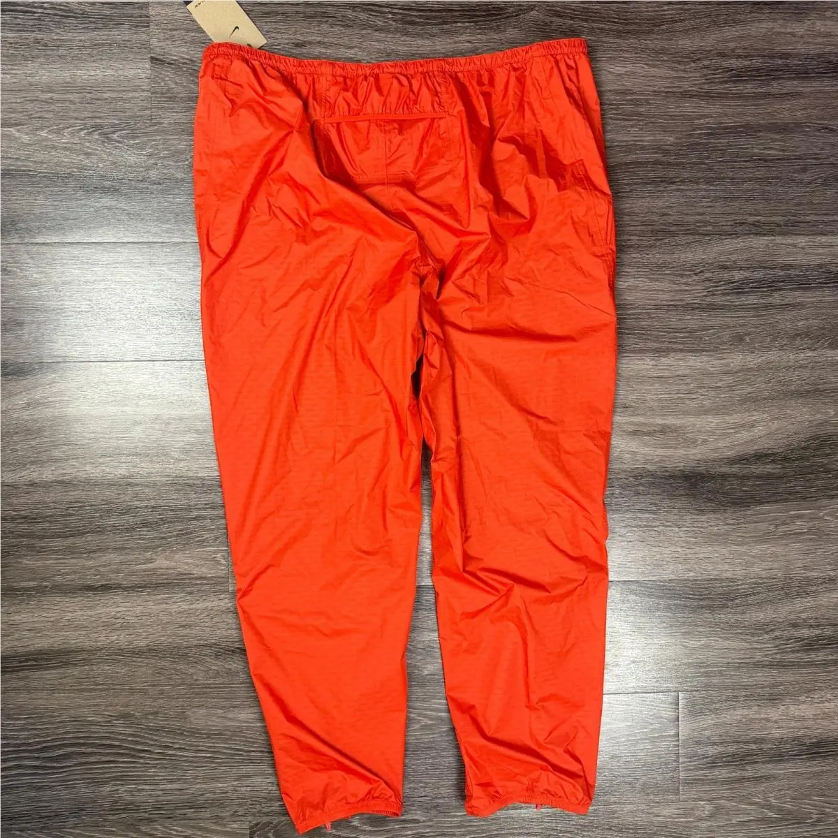 Nike clothing - Orange 3