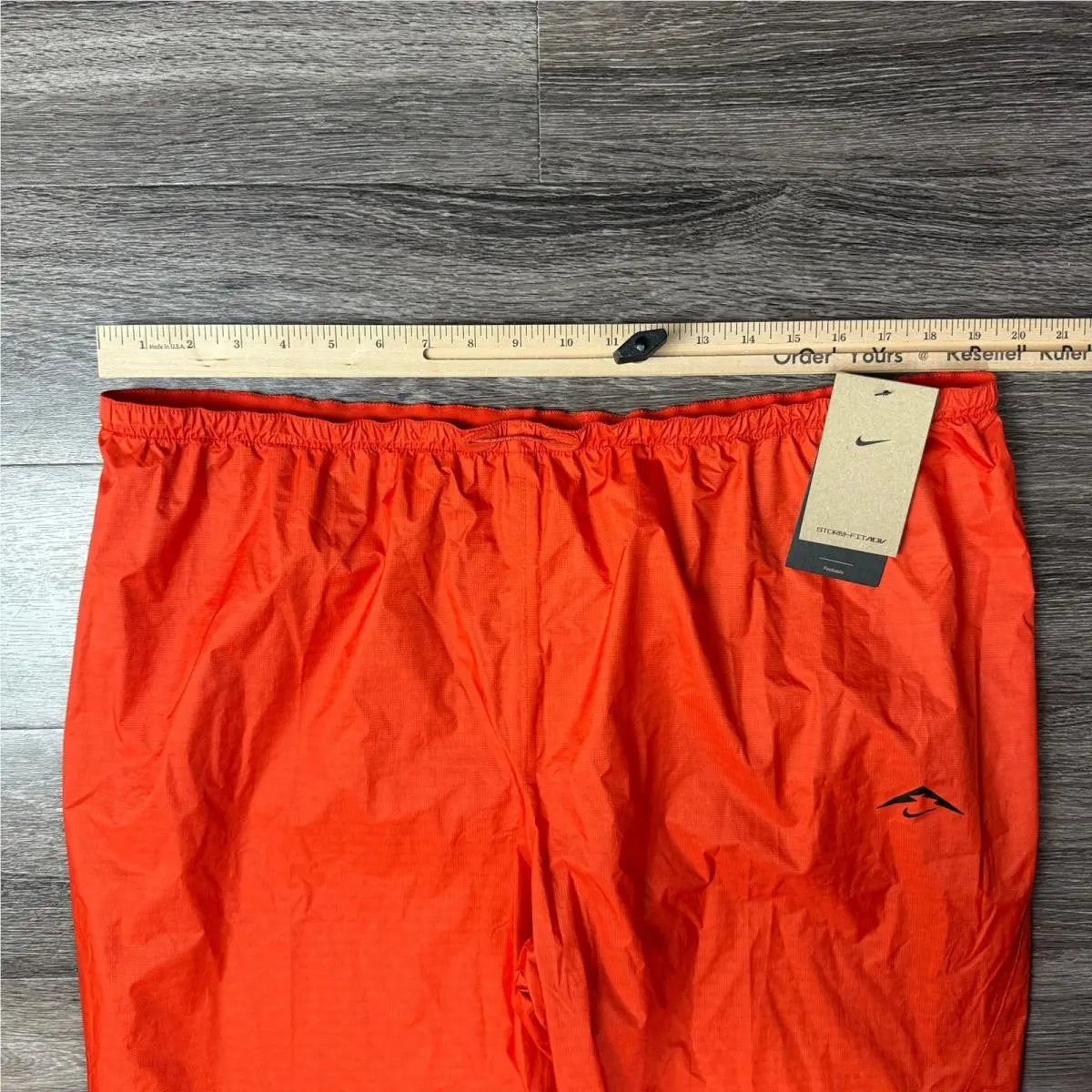 Nike clothing - Orange 4