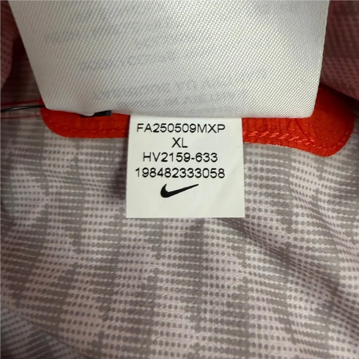 Nike clothing - Orange 7