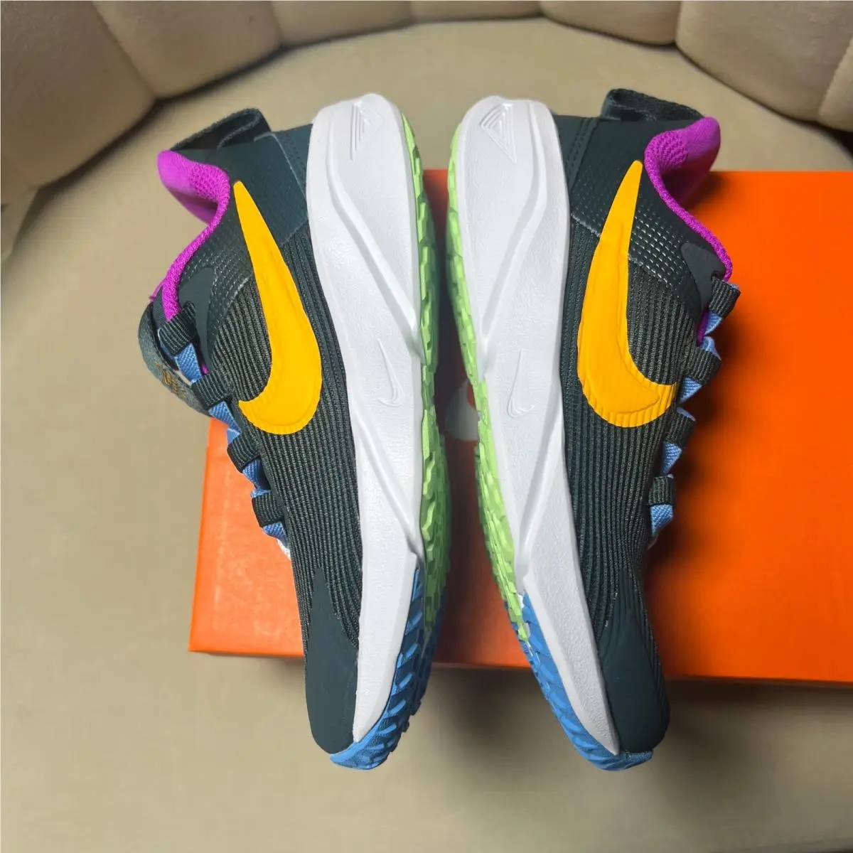Nike shoes - Nike Star Runner 4 - Star Runner - Multicolor 0