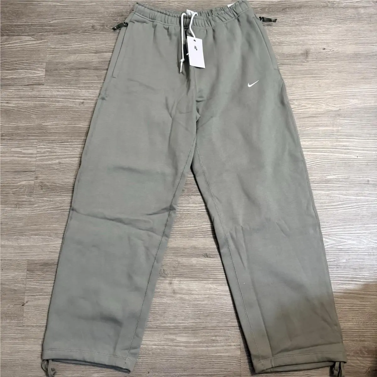 Nike clothing - Green 2