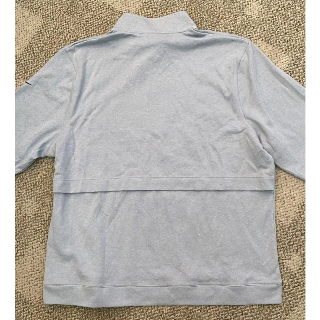 Nike clothing - Gray (UPC: 197596854053) 1