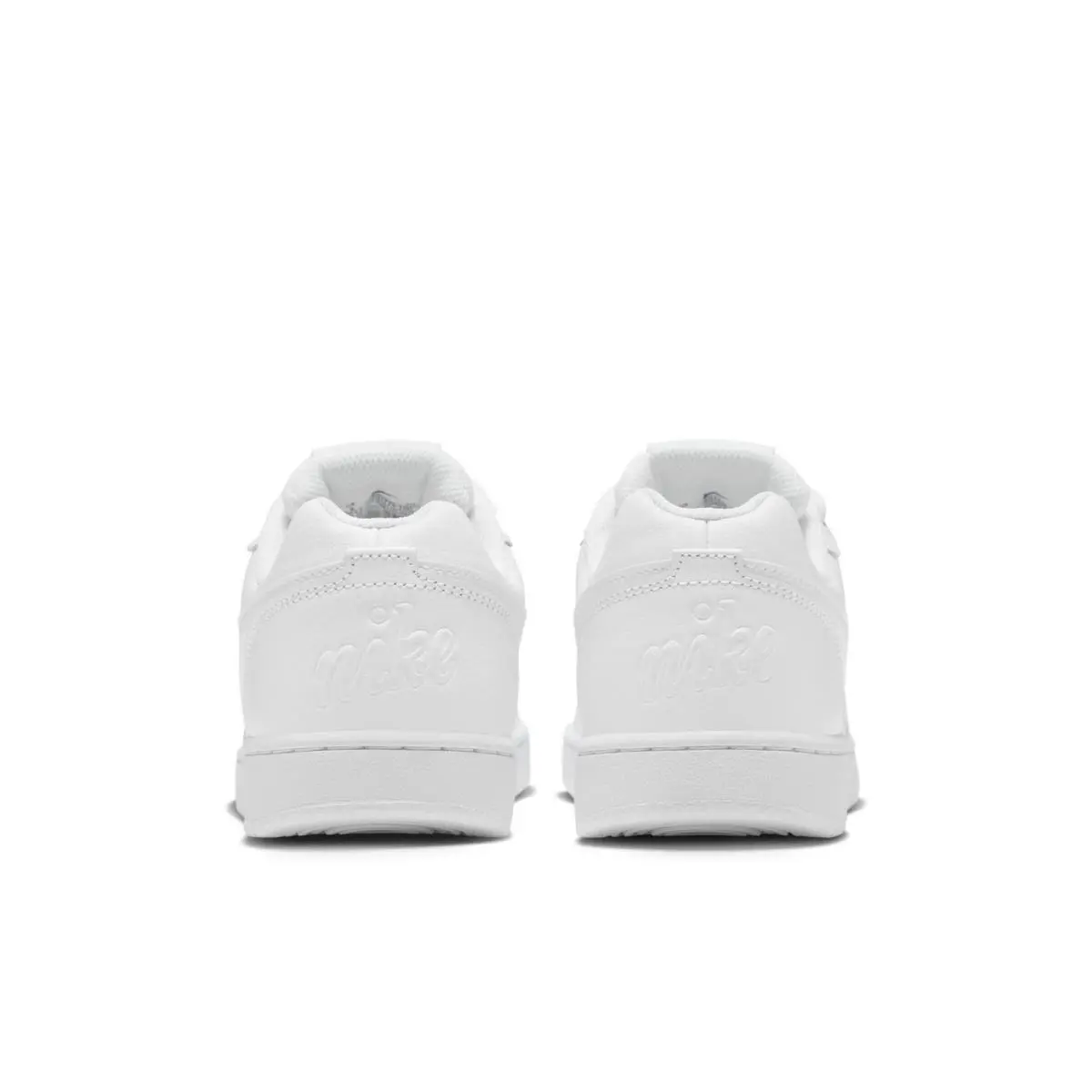 Nike shoes - White 3