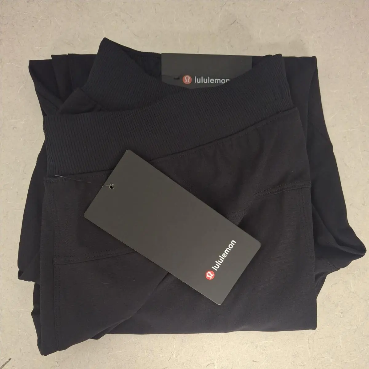 Lululemon clothing - Lululemon ABC - ABC - LM5BKPS - Black 2