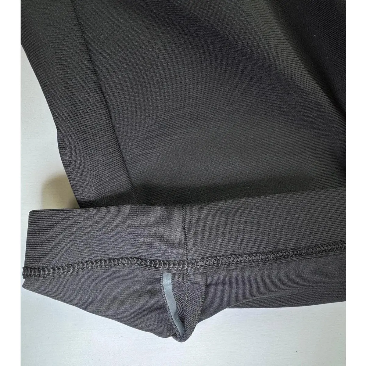 Lululemon clothing - Black 5