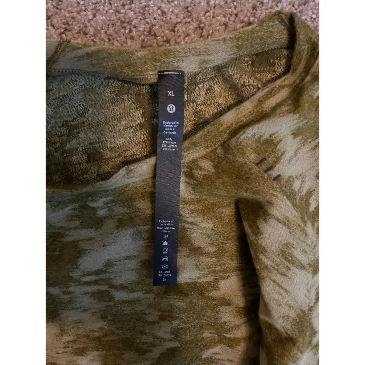Lululemon clothing - Surge Warm Crew - Surge Warm Crew - Green 2
