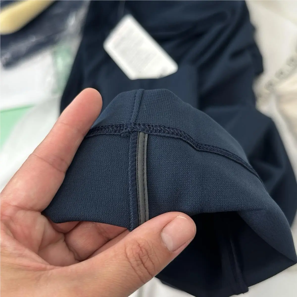 Lululemon clothing - Lululemon Sojourn - Sojourn - Blue 9