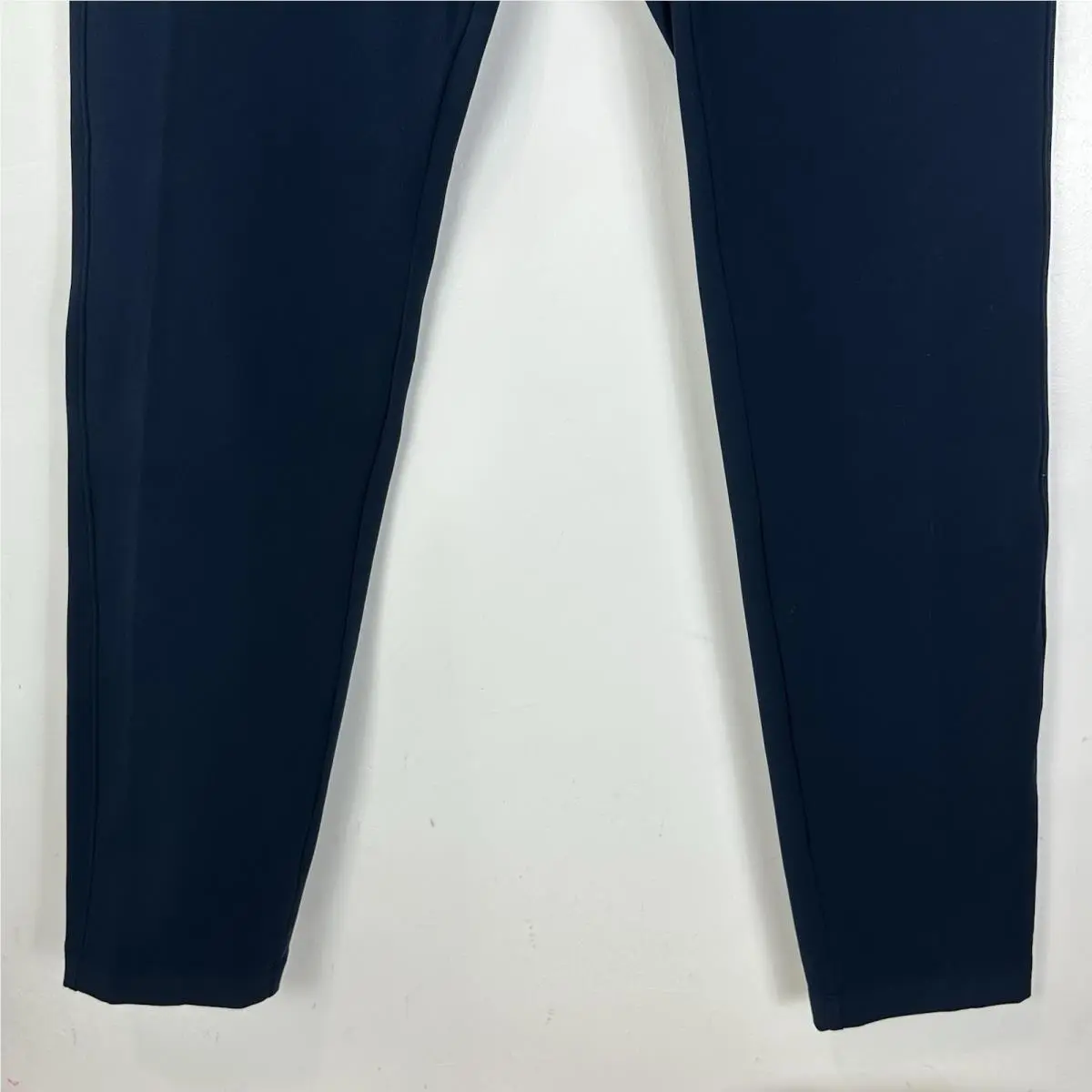 Lululemon clothing - Lululemon Sojourn - Sojourn - Blue 1